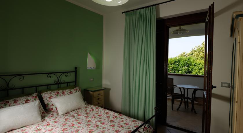Agriturismo Torre Dei Preti Peschici Room photo